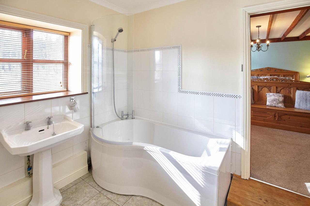 Host & Stay - The Arches Cottage Brotton Buitenkant foto